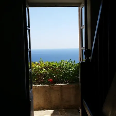 Maison Vue Mer Et Piscine * San-Martino-di-Lota